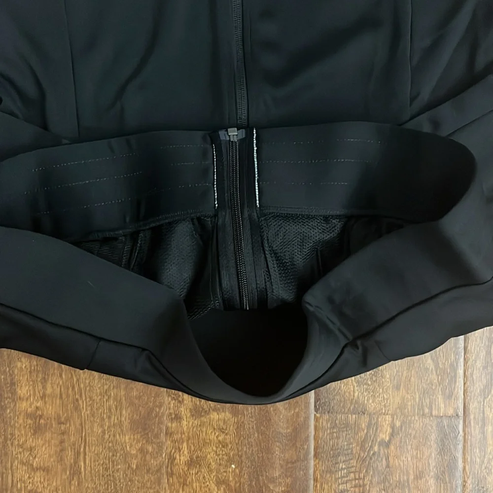 Jordan Track Jacket Size L
